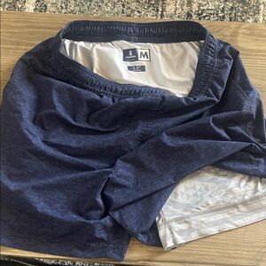 Chubbies Blue Athletic Shorts Gray Liner 5.5 in Size M